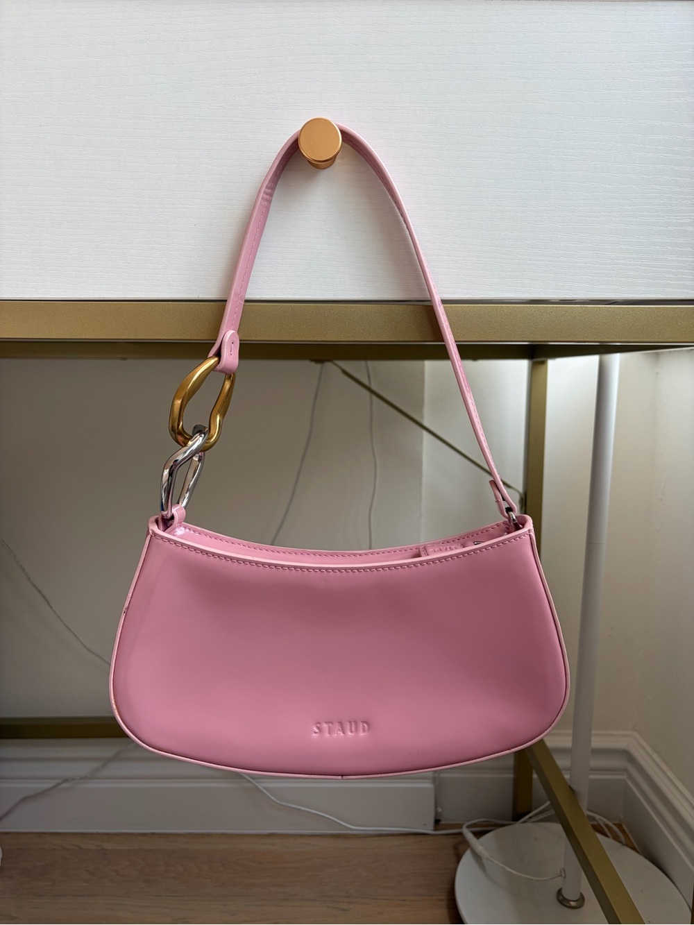 STAUD Ollie Shoulder Bag - pink